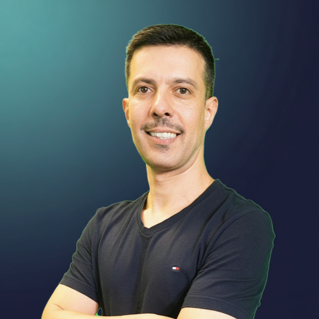 Foto do(a) professor(a) Eduardo Brandão