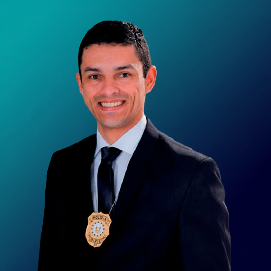 Foto do(a) professor(a) Marcos Falcão